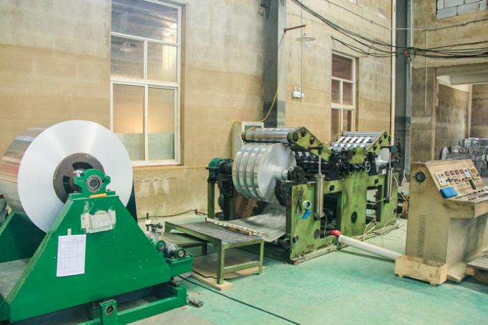 滚剪刀双轴分切机